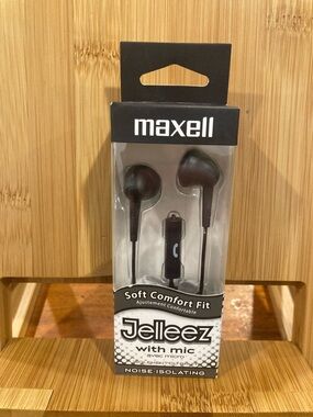 Maxell Jelleez Black Earbud Headphones with Mic - Soft Comfort Fit
